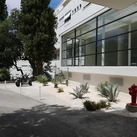 Latitude 43 Saint Tropez *